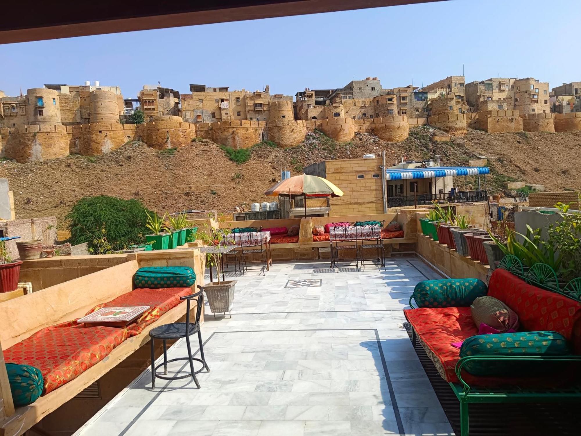 Hotel Oasis Haveli Jaisalmer (Adults Only) Eksteriør billede